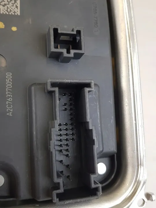 Convertidor Mercedes-Benz OEM A2139001924 - Usado image 3