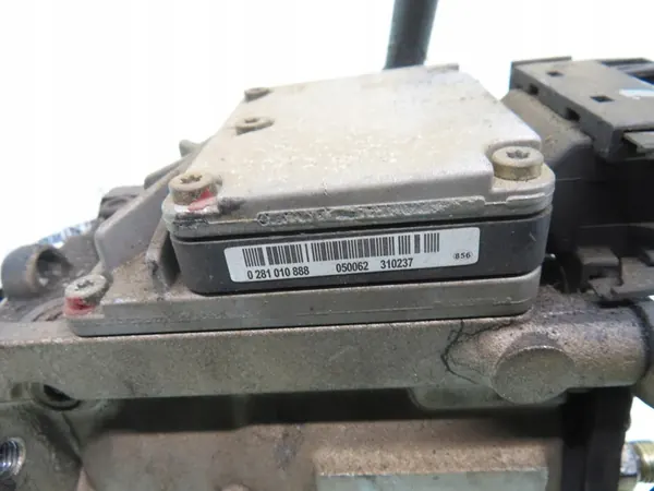 Kraftstoffpumpe Nissan Almera Tino 2.2 dCi 0470504012 image 4