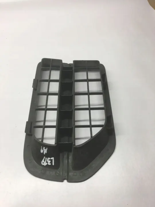Land Rover Discovery 3 ventilationsgallret OEM JAK000063 image 7