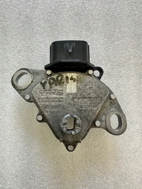 Toyota versnellingssensor OEM 89451-52040 voor Yaris III 1.5 Hybrid image 2