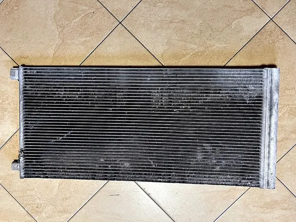 Ilmastointijäähdytin Renault Trafic Vivaro 921006188R image 3