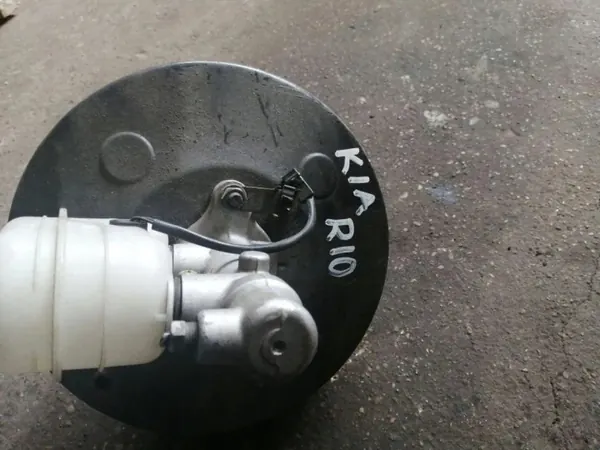 Pompe servo Kia Rio I OEM 58500FD100 Occasion image 3
