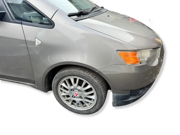 Koko etusarja OEM ITR975 Mitsubishi Colt VI:lle image 5