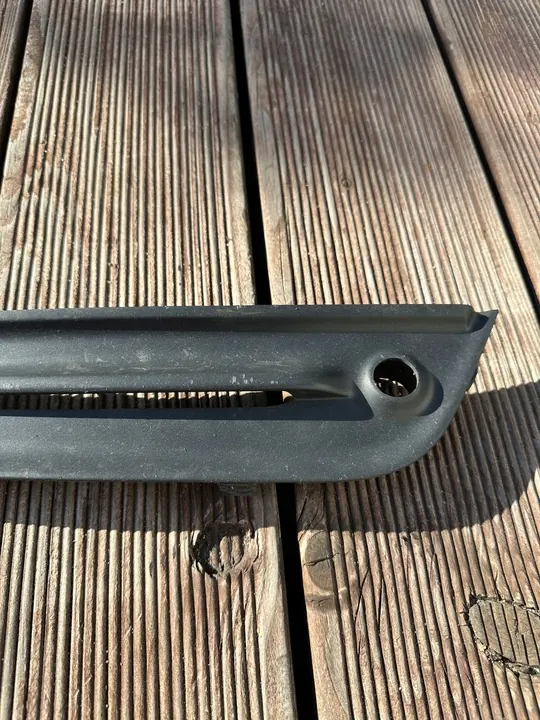 VOLVO S60 V60 13- Bumper Grilles with PDC Complete image 3