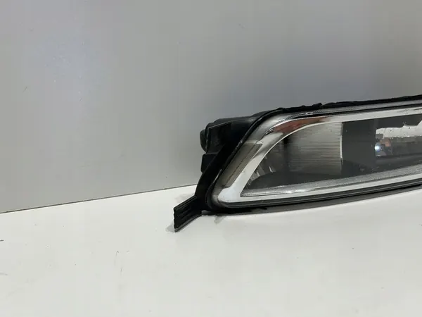 PASSAT B8 Farol Halógeno Direito Original image 2