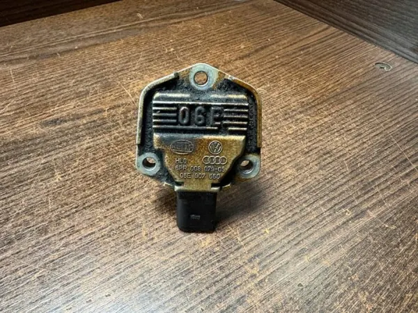 Volkswagen Ölwanne OEM 06E907660 - Gebrauchter Zustand image 5