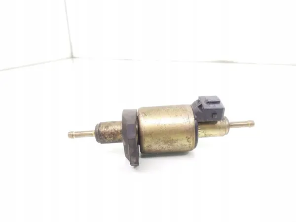 Pompe Webasto OEM 89372A pour Mazda 6 image 2