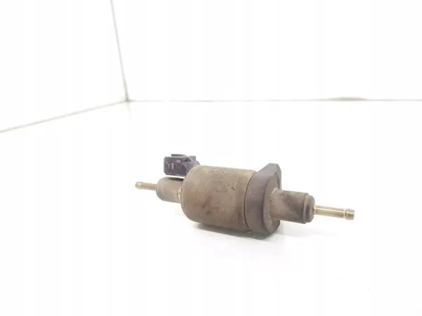 Pompe Webasto OEM 89372A pour Mazda 6 image 3