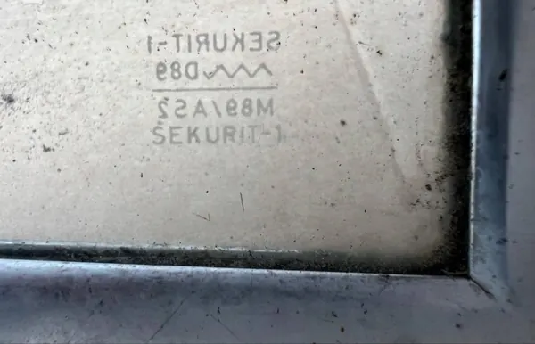 Opel Commodore bakre sidoruta OEM 415 höger image 6