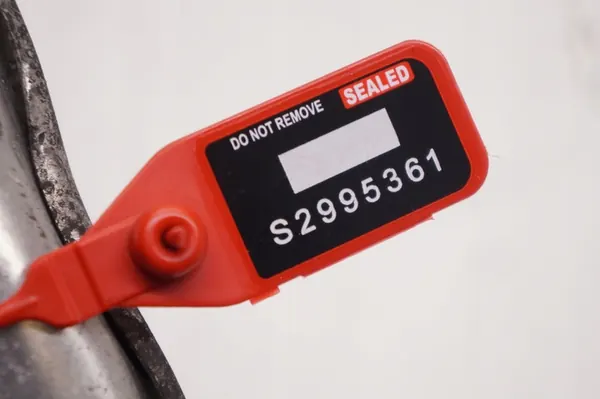 Proteção de disco de freio dianteiro esquerdo Volvo S60 III V60 II image 4