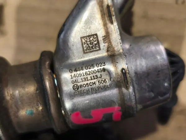 Injecteur AdBlue VW AUDI SKODA 2.0 TDI OEM 04L131113J image 3