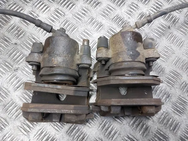 Disques, Plaquettes & Étriers Frein AV OEM VW Golf IV image 6