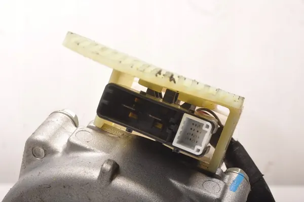 RENAULT MEGANE III 1.4 Coluna de Direção 488107802R image 8