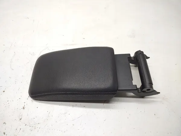 Verstelbare armsteun OEM 1K5864251C 5K1 voor VW Scirocco image 2