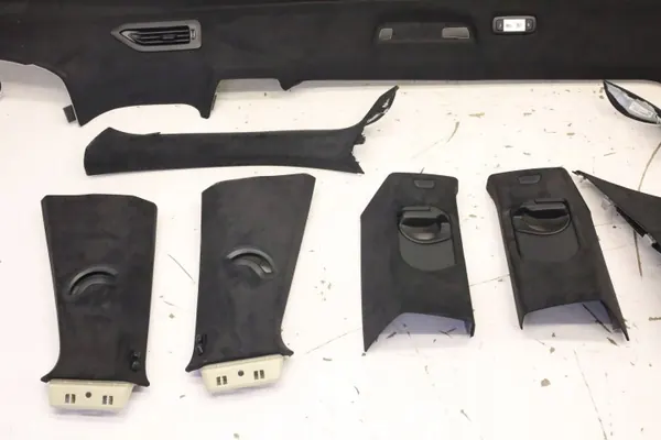 Techo Alcantara Panorama OEM 5A6B355MWGK BMW X7 G07 image 4