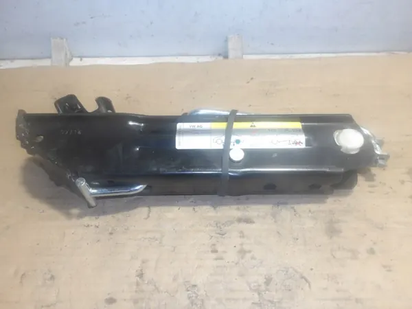Biljacks OEM 3AA011031B för Passat B7 2.0TDI 177hk 2014 image 2