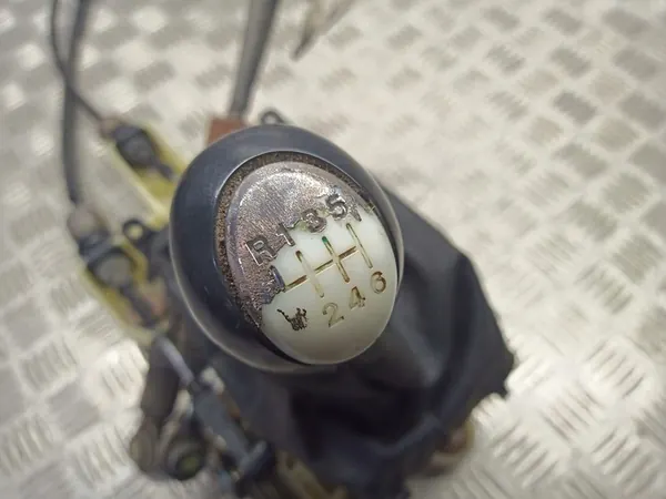 Seletor de Marchas Mazda 6 2.0 CITD image 3