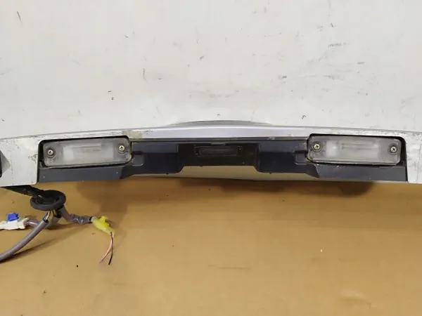 OEM Takaluukunkaholkki Subaru Forester III 2008-2012 image 10