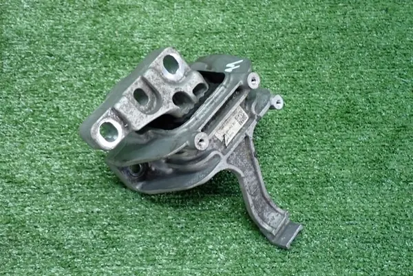 Support moteur 5Q0199262BJ pour VW Audi Seat Skoda 2.0 TDI image 2