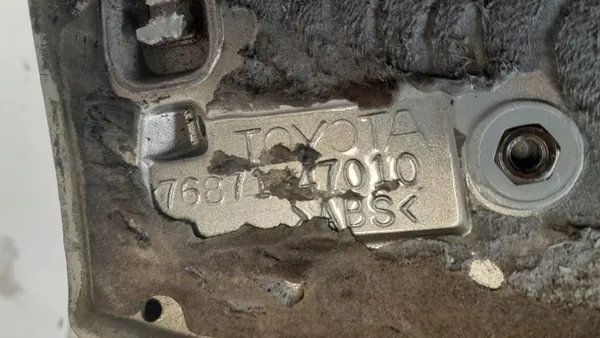 Aileron de coffre Toyota Prius I XW10 OEM TOYOT PRIJUS I XW10 LOTKA image 6