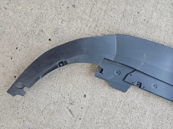 VW GOLF VIII Framskärmskydd image 7