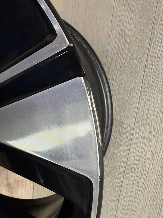 Aluminiumfälg Polestar 2 8.0" x 19" 5x108 ET 50 image 8