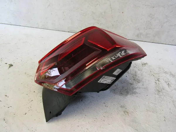 VW POLO VI 6 GTI LUZ TRASERA IZQUIERDA LED 2G0945208B image 10