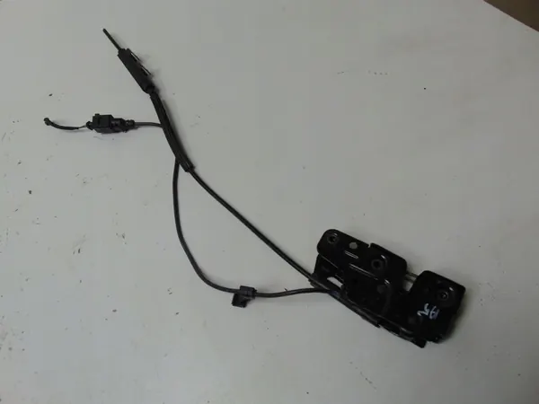 Audi A5 Motorhuvslås med mikroströmbrytare image 2