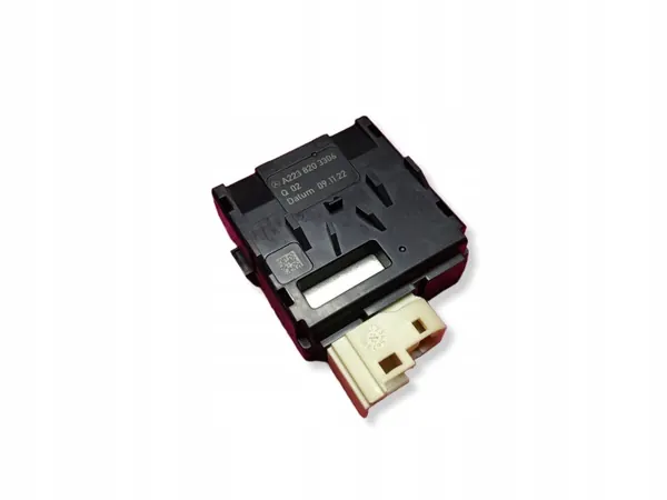 Port USB Mercedes-Benz OEM A2238203306 pour EQE v295 image 2