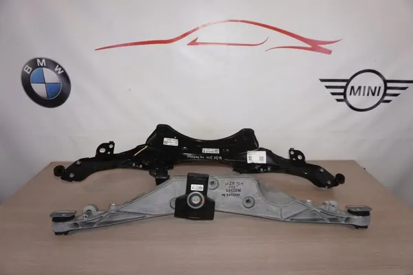 BMW X1 Heckträger OEM 6894201 - Gebraucht, 83km image 2