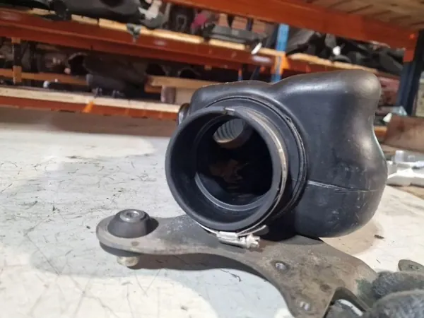 Intercoolerrör OEM A6280901129 för Mercedes-Benz M-Klass image 3