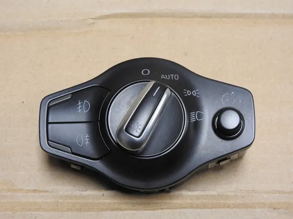 Lichtschakelaar Audi A4 B8 2.0 TDI 8K0941531G image 2