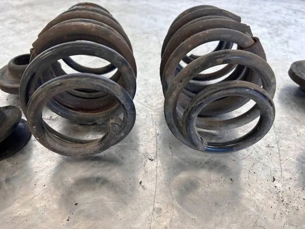 Taka jousi OEM 12345 Audi RS5:lle image 7