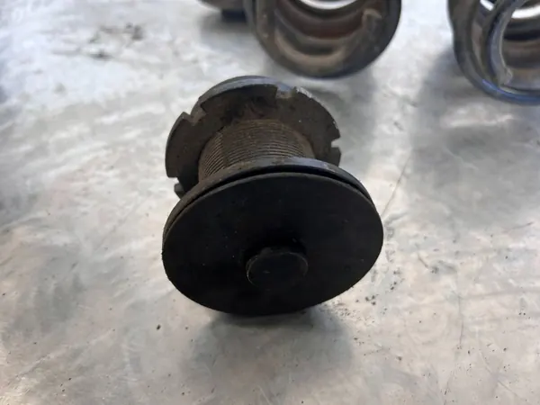 Taka jousi OEM 12345 Audi RS5:lle image 9