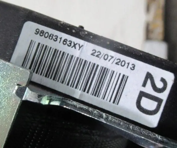 Turvavyö Peugeot 208 OEM 98063163XY - Oikea Taka image 3