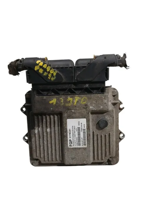 Ordinateur de moteur Fiat Grande Punto 1.3 JTD image 5
