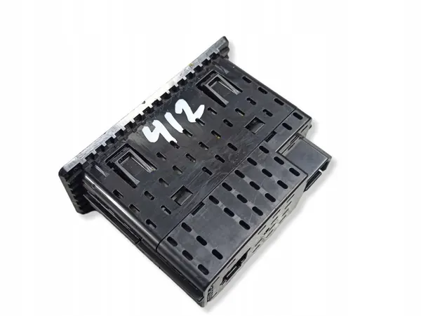 Enchufe USB Mitsubishi Outlander OEM FOB58987 image 4