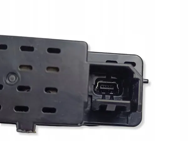 Enchufe USB Mitsubishi Outlander OEM FOB58987 image 6