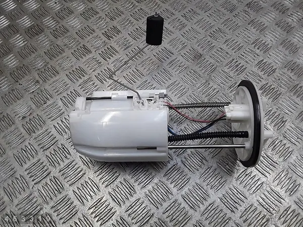 Pompe à essence Mitsubishi Asx 2018 1600 Petrol image 3