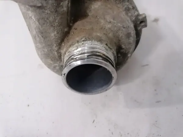 BMW F10 F20 F30 F32 N20 Vattenpump 7604027 image 2