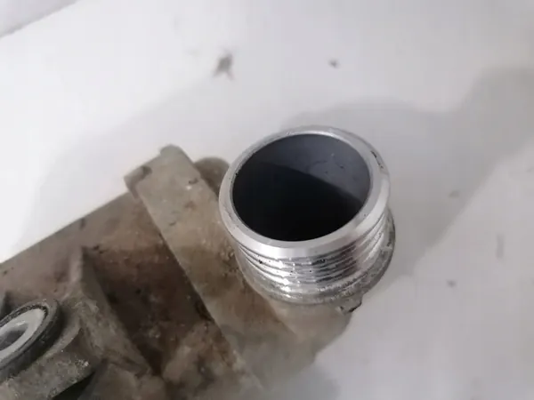 BMW F10 F20 F30 F32 N20 Vattenpump 7604027 image 3