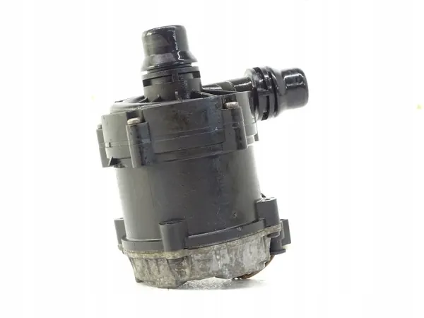 BMW Waterpomp OEM 8638240 voor F30 F31 F32 image 2