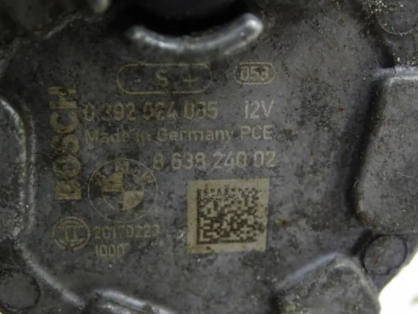 BMW Waterpomp OEM 8638240 voor F30 F31 F32 image 3