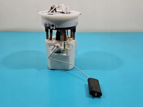 Bomba de combustible Mazda 2 II DE 1.3 16V 4 PIN ZJ381335XB image 7