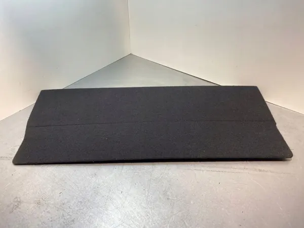 Alfombrilla de maletero Subaru Forester OEM FBZ21731 - Usado image 3