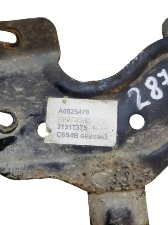 Etujarrupalat OEM C6S4B Volvo V70:lle image 8