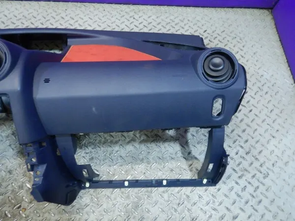 Peugeot 1007 dashboard OEM 96592773 - Gebruikt image 4