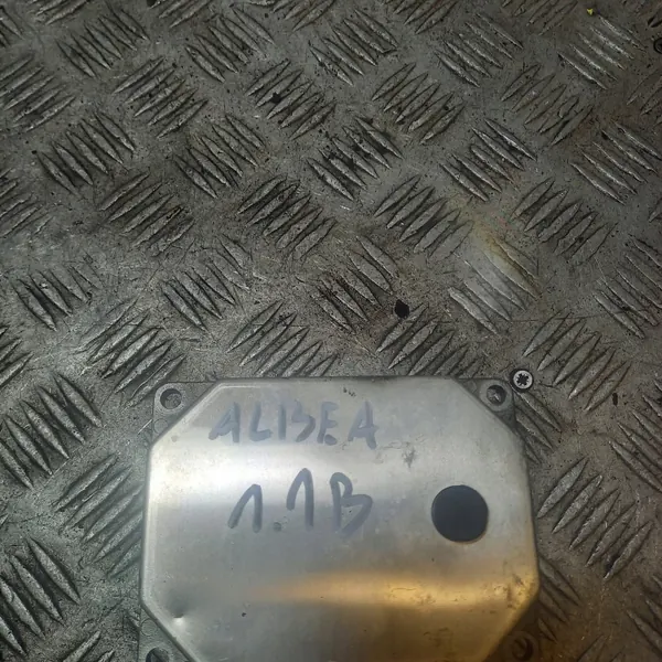 Moottoritietokone Fiat Albea OEM 51779527 image 2