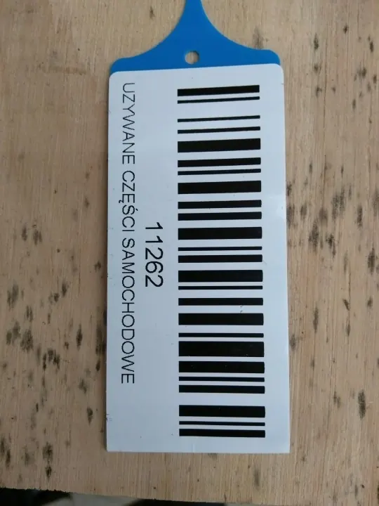 Kia Sportage III Takaluukunreunus OEM 360213204 image 5