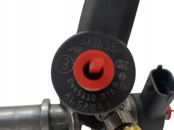 VOLVO 2.4 D Injektor 0445110078 8658352 image 4